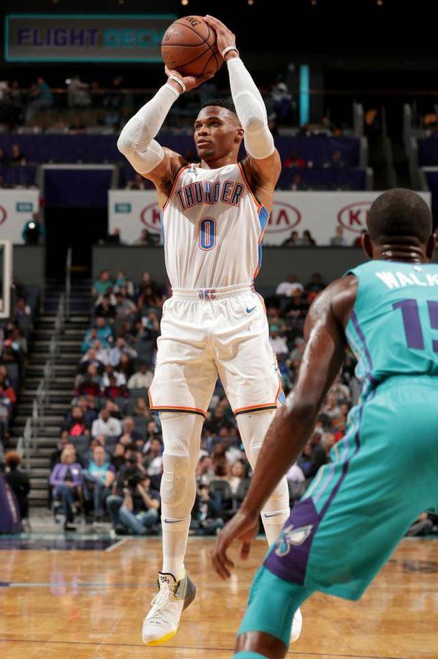 包含赛地聚焦——葡超集结日热度飙升，马德里竞技手感冰凉，引发热议，身体对抗强度拉满的词条-爱游戏